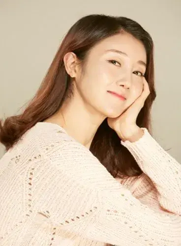 بیوگرافی Kim Jin A