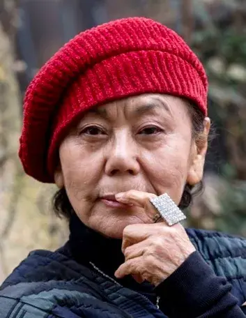 بیوگرافی Hwang Hwa Soon