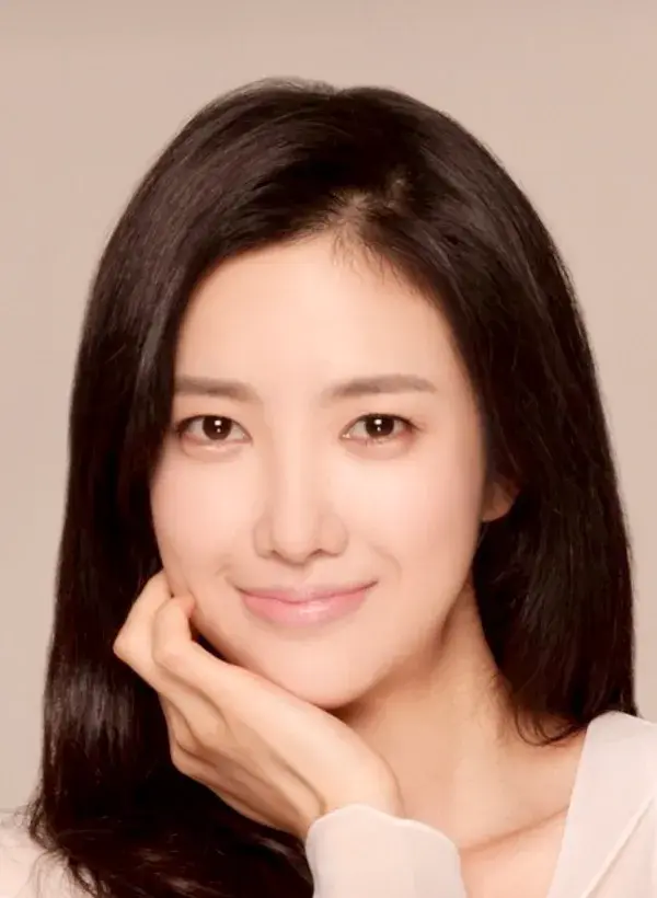 بیوگرافی Kim Seo Yeon