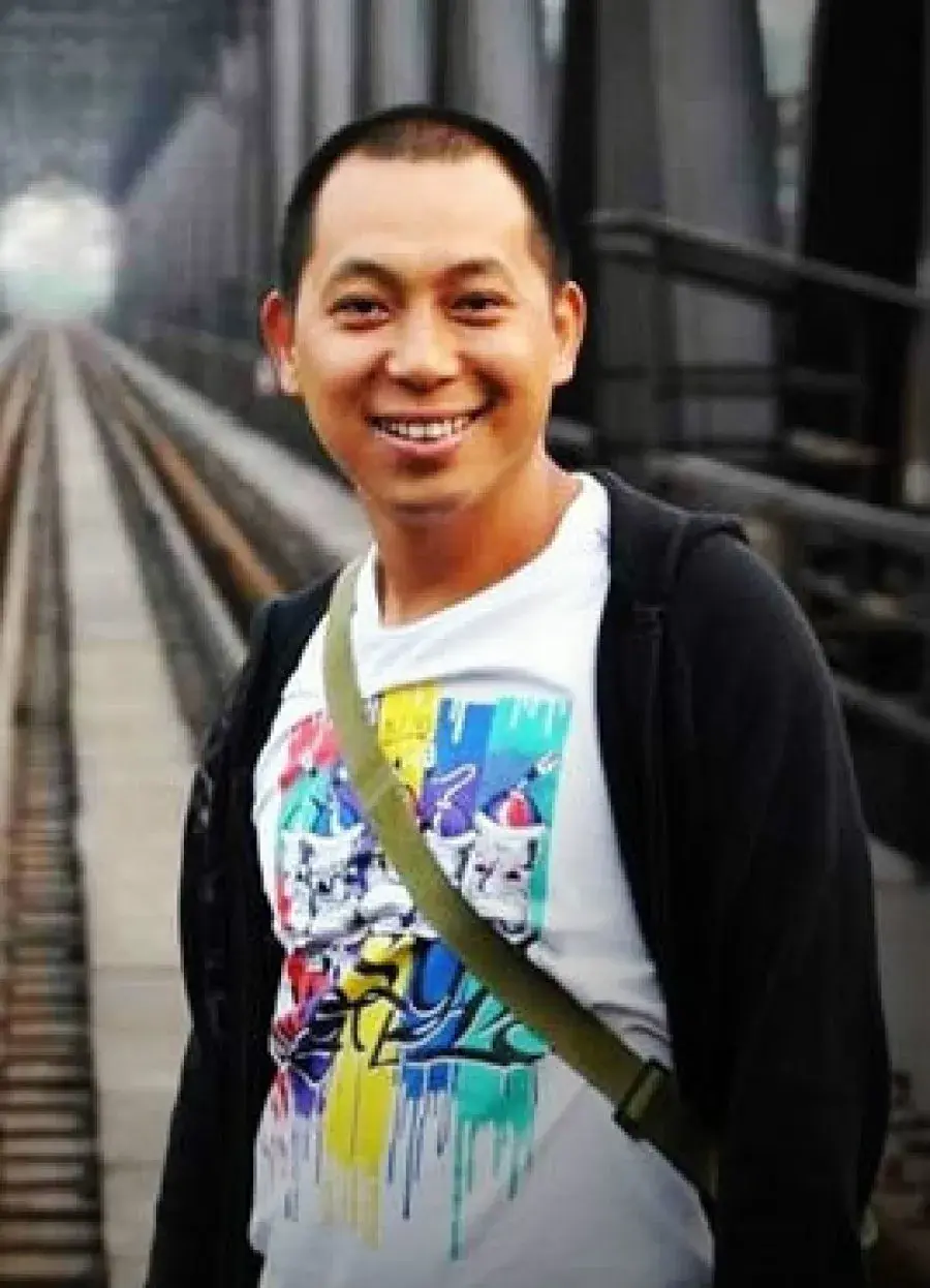 بیوگرافی Ying Lu