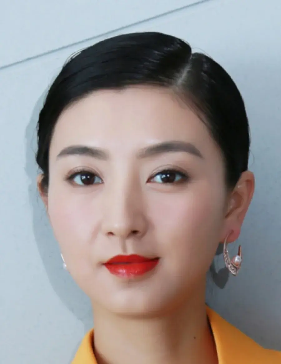 بیوگرافی Lan Xi