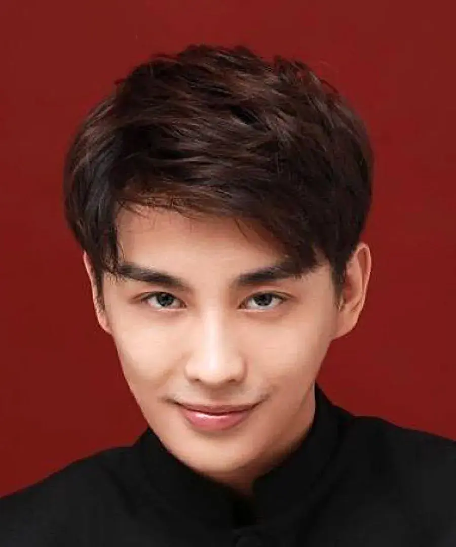 بیوگرافی Lin Xiao