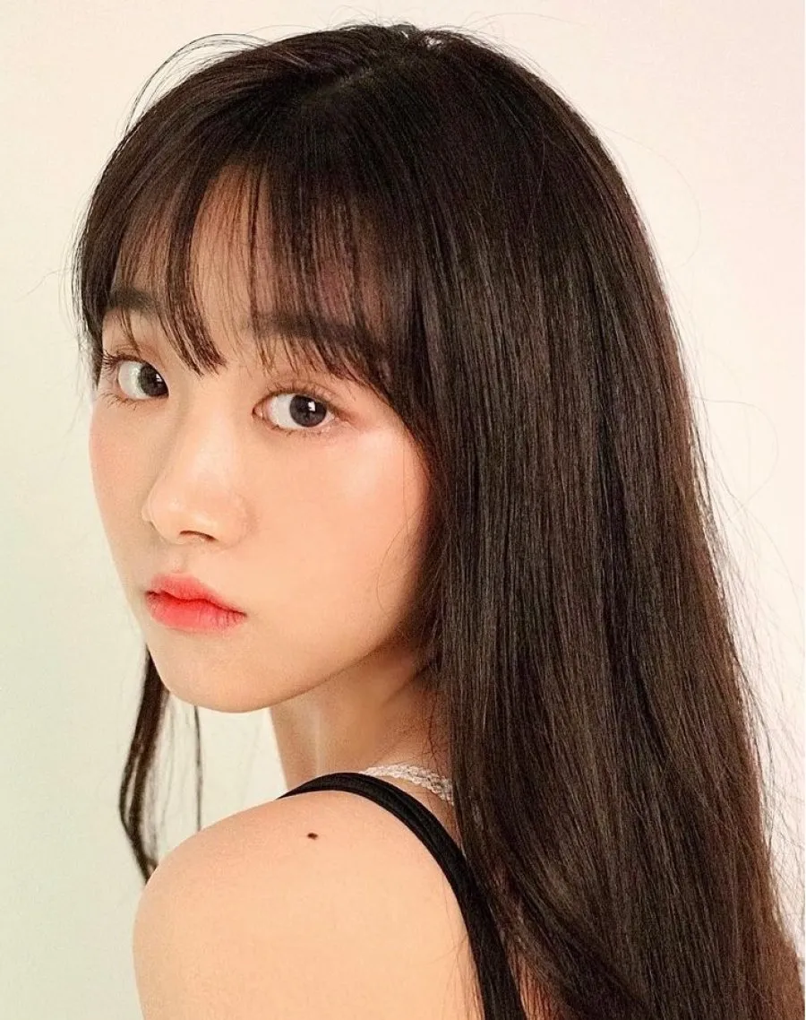 Yoo Yoo Ji Yeon