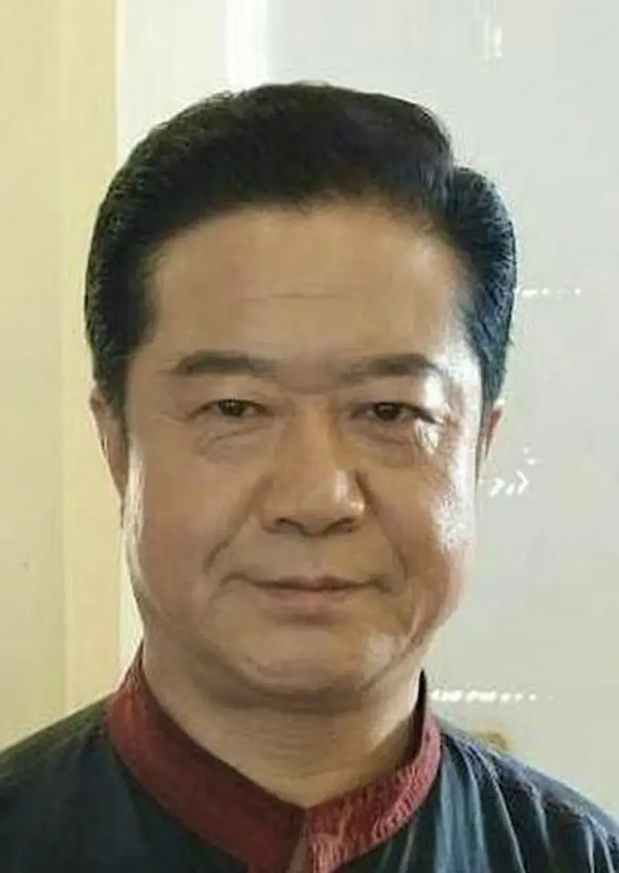 بیوگرافی Hu Zhi Yong