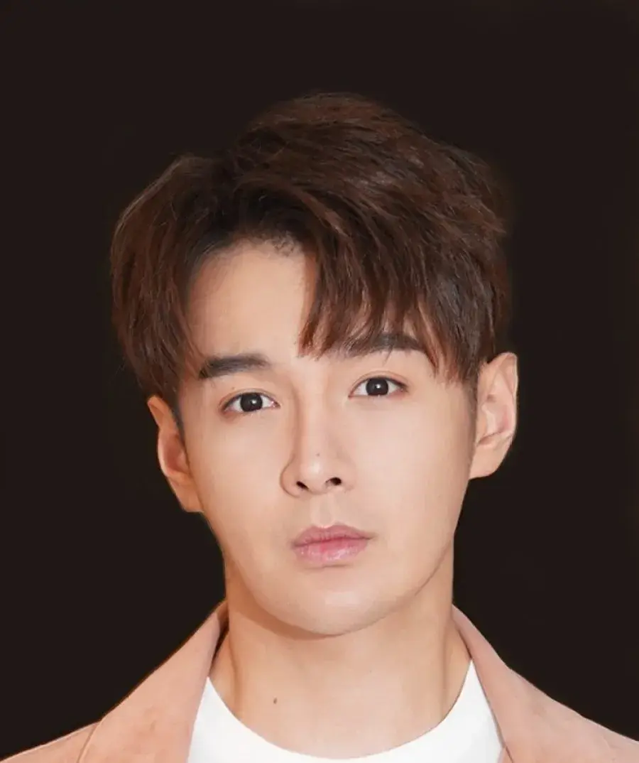 بیوگرافی Zhang Hao Wei