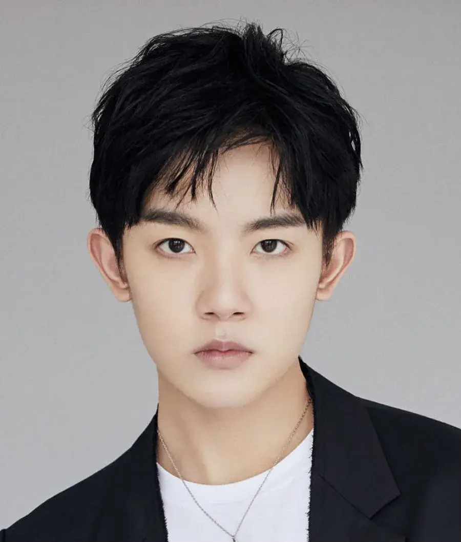 بیوگرافی Li Ming De