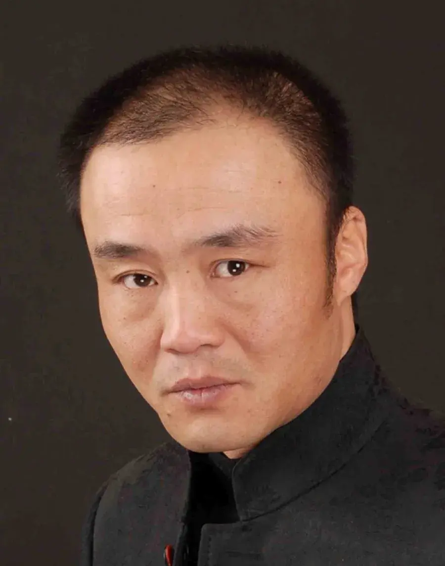 بیوگرافی Han Feng