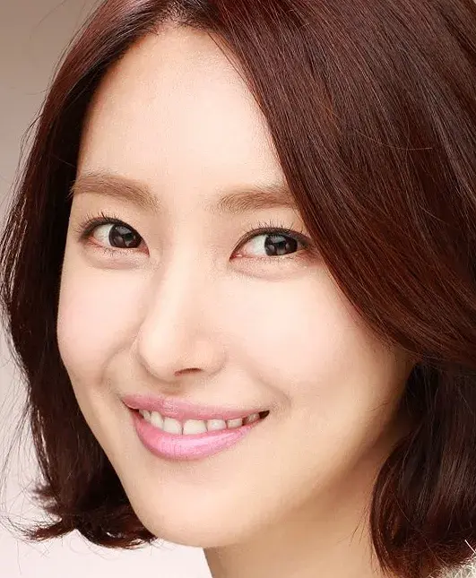 بیوگرافی Kim  Ga Eun