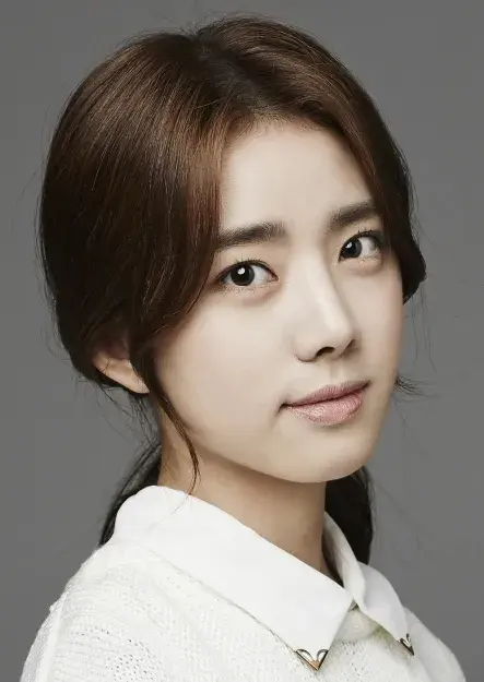 بیوگرافی Yang So Yeong