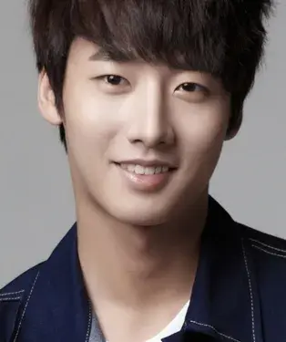 بیوگرافی Choi Chang Yeob