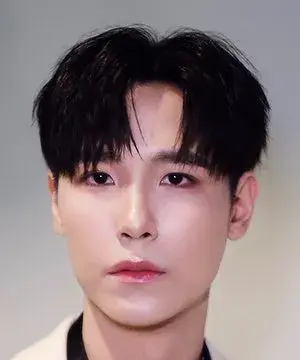 بیوگرافی Sriariyarungruang Panachai