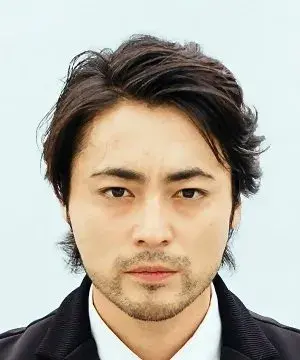 بیوگرافی Yamada Takayuki