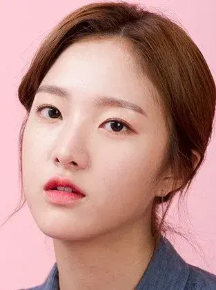 بیوگرافی Lee Ha Eun