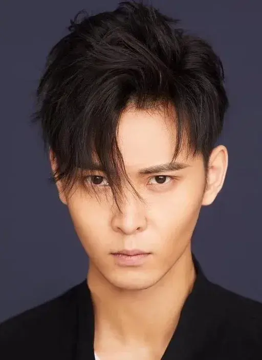 بیوگرافی Chen Jun Xi