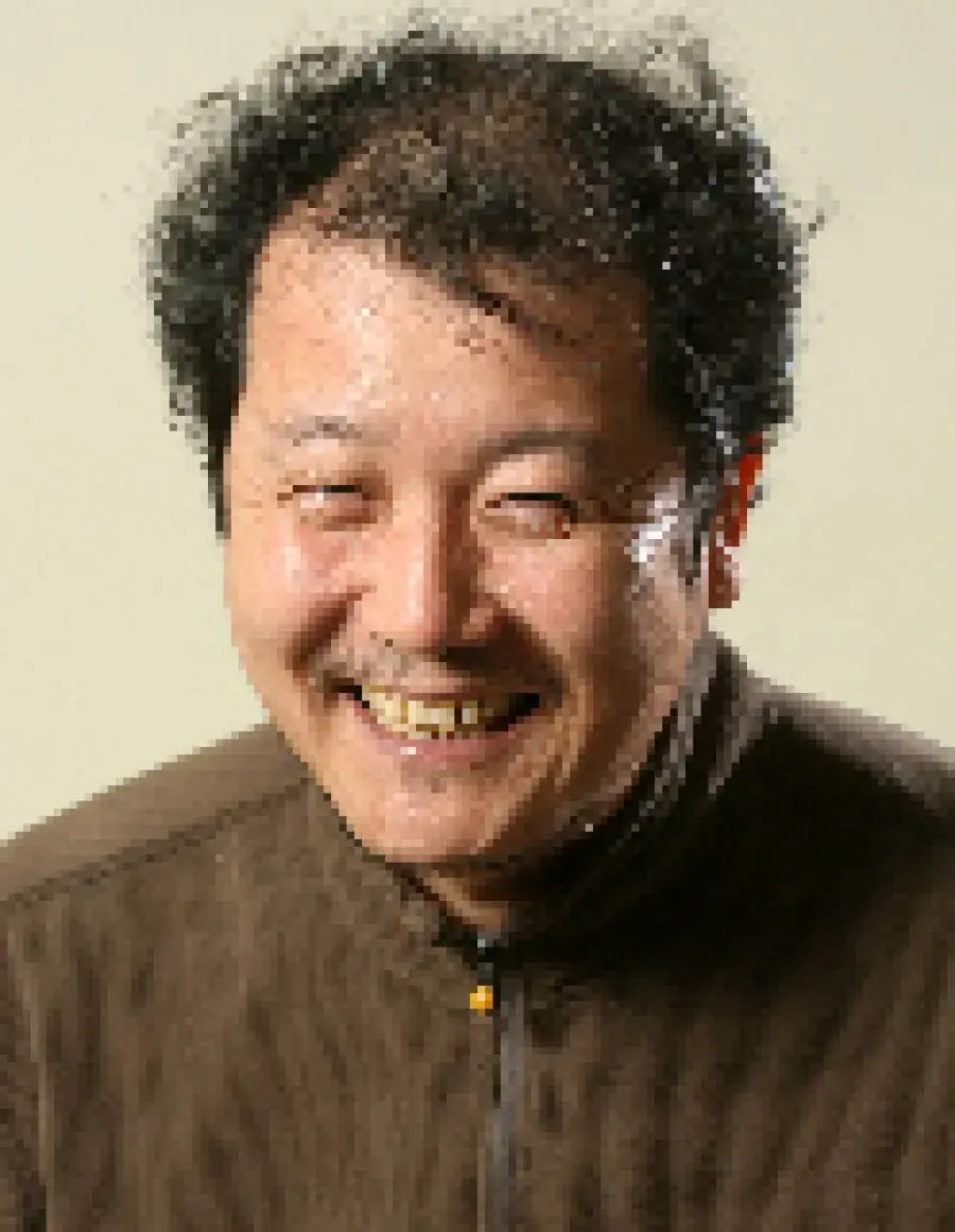 بیوگرافی  
