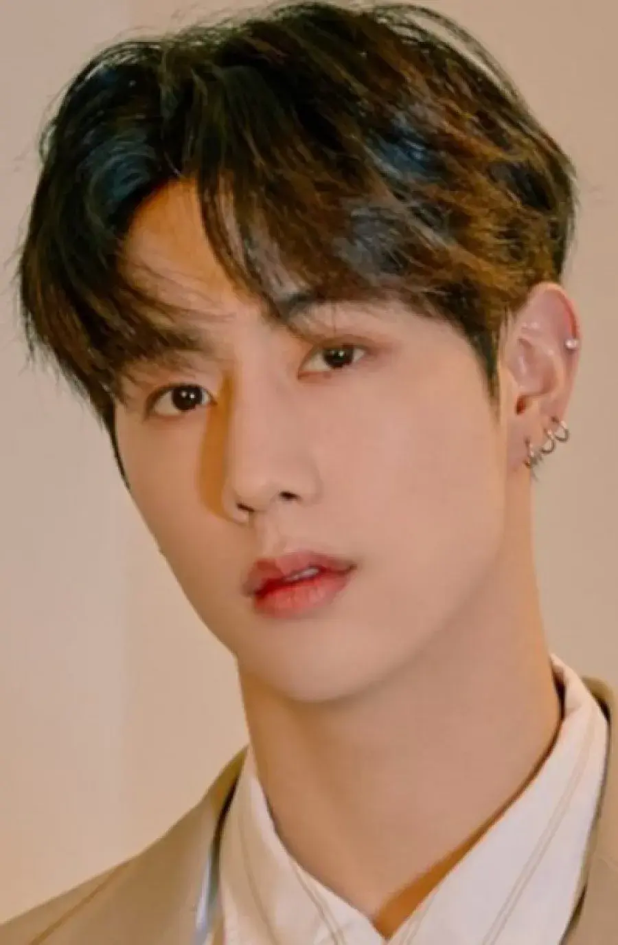 بیوگرافی Tuan Mark