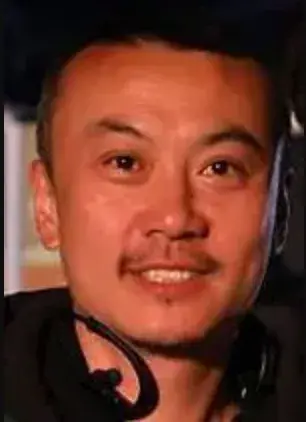 بیوگرافی Lin Yi