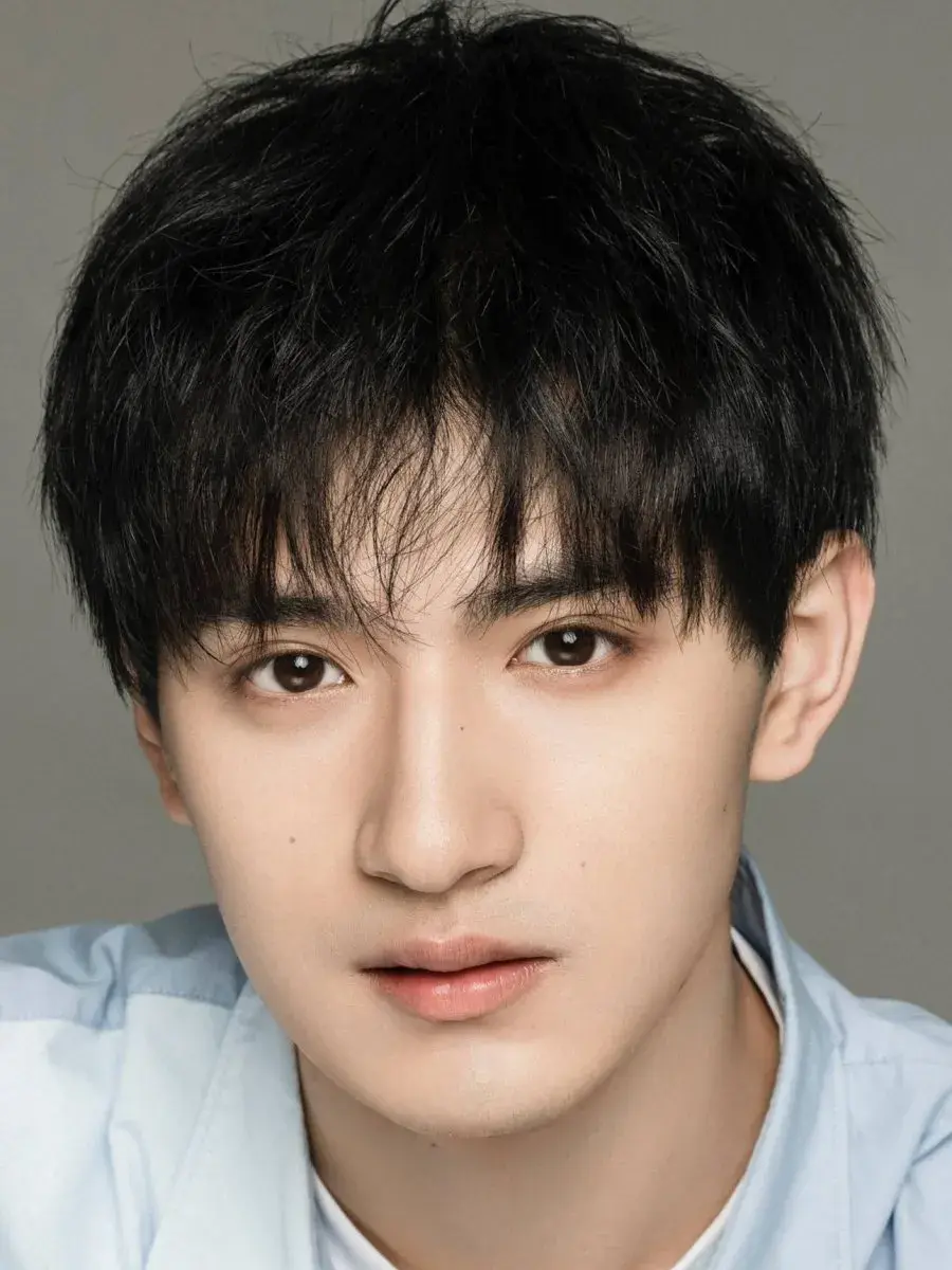 بیوگرافی Gao Chen