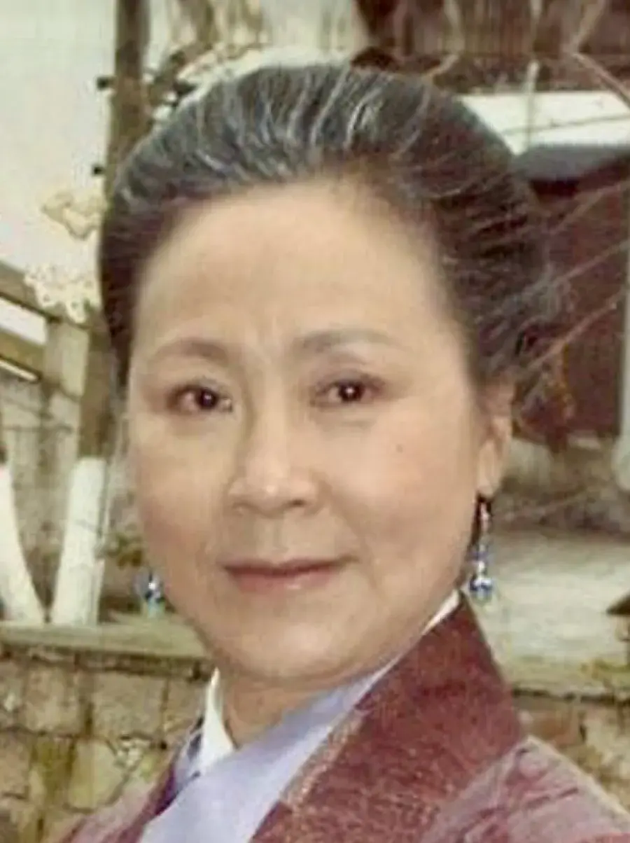 بیوگرافی Tong Xiao Mei