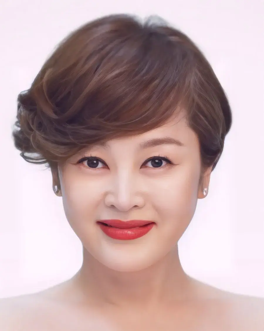 بیوگرافی Lee Seung Yeon