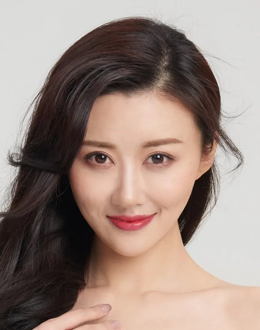 بیوگرافی Hao Shuang
