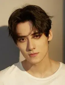 بیوگرافی Qu Yi Cheng