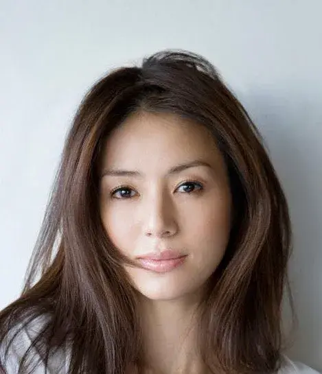 بیوگرافی Igawa Haruka