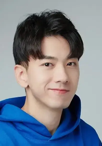 بیوگرافی Sun Fei Xiang