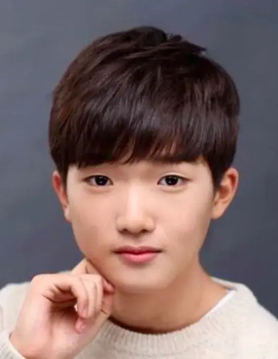 بیوگرافی Choi Min Young