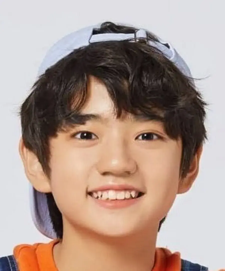 بیوگرافی Kim Kang Hoon