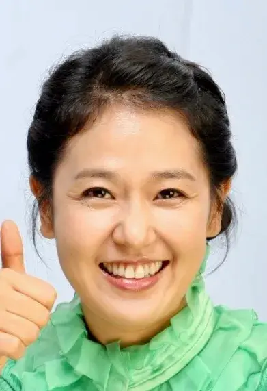 بیوگرافی Lee Yeon Kyung