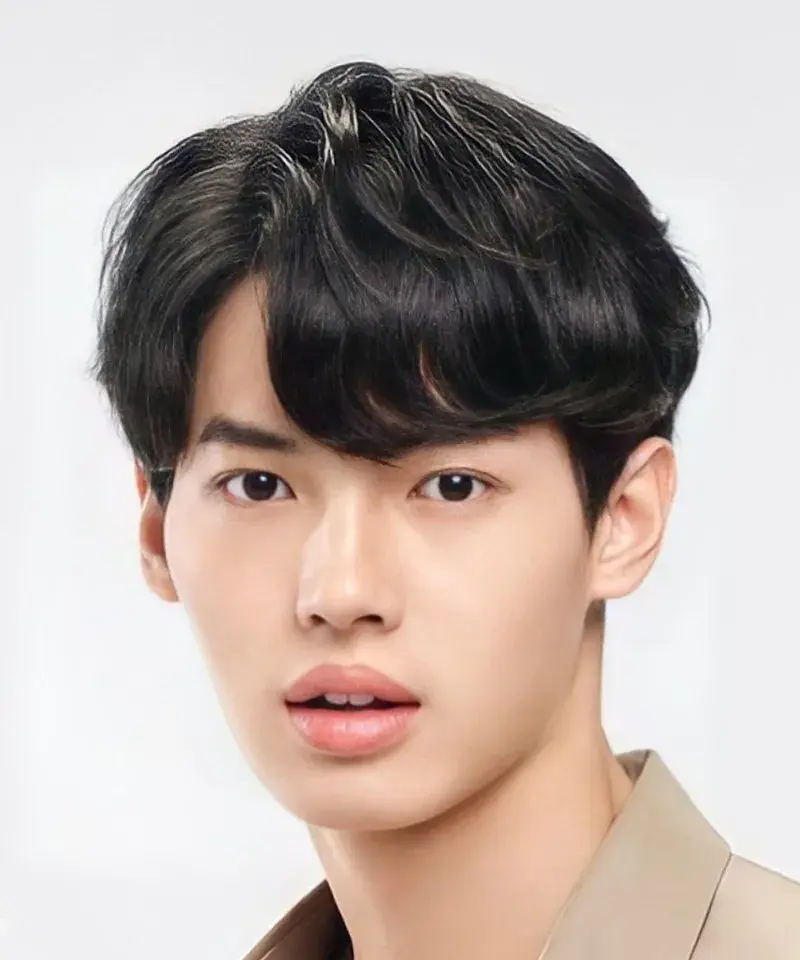 بیوگرافی Opas-iamkajorn Metawin