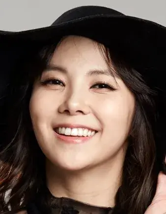 بیوگرافی Kim Jung Eun