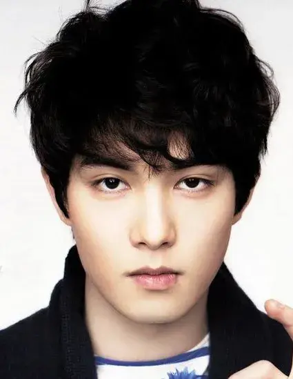 بیوگرافی Lee Jong Hyun