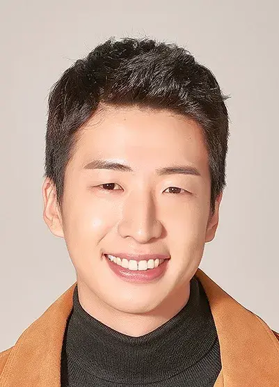 بیوگرافی Yoo Soo Bin