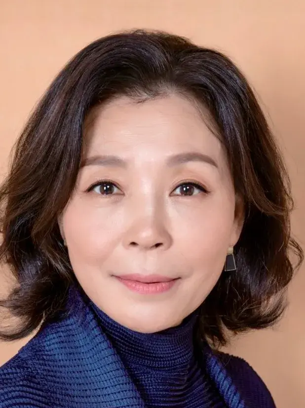 بیوگرافی Kim Mi Kyung