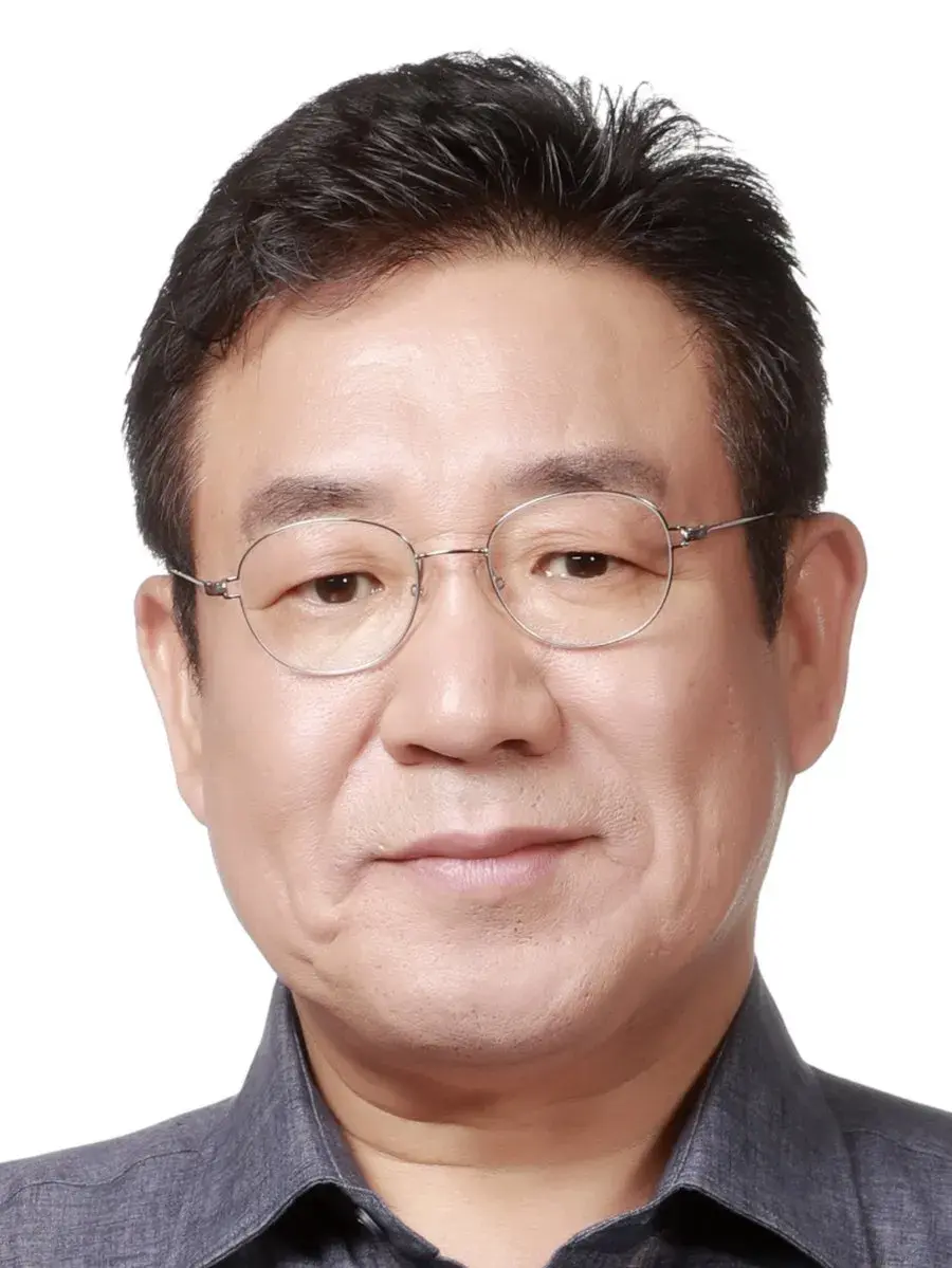 بیوگرافی Jung Han Yong