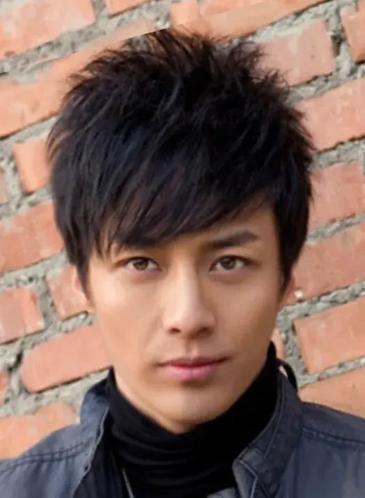 بیوگرافی Yang Jin Cheng