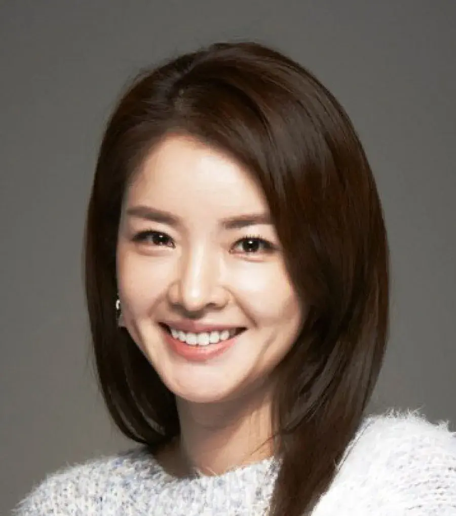 بیوگرافی Lee Ji Hyun