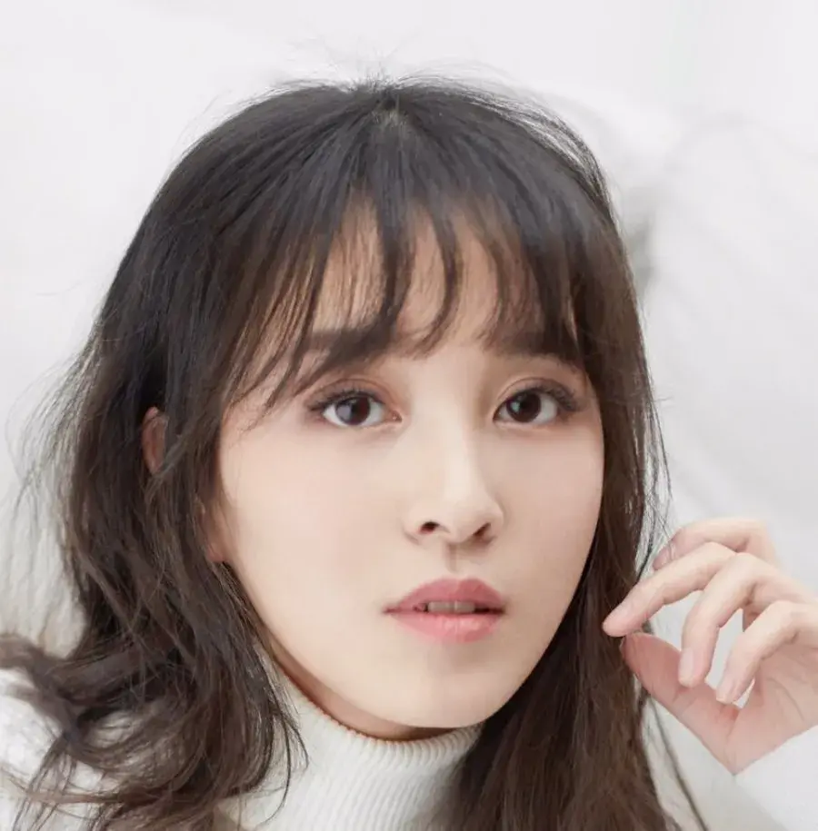 بیوگرافی Yang Xue Er