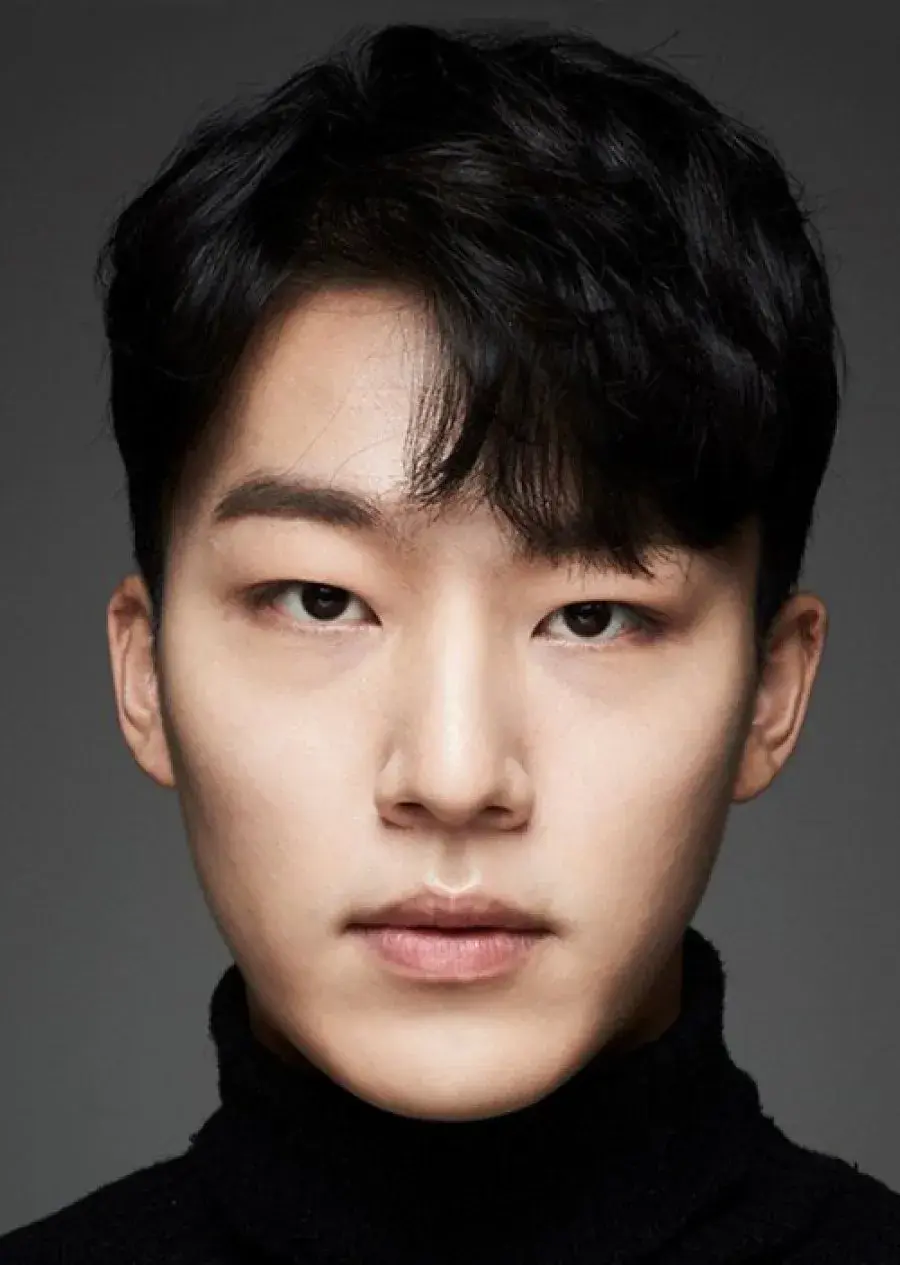 بیوگرافی Won Hyung Hoon