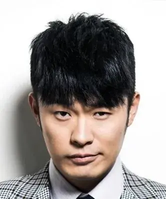 بیوگرافی Chen He