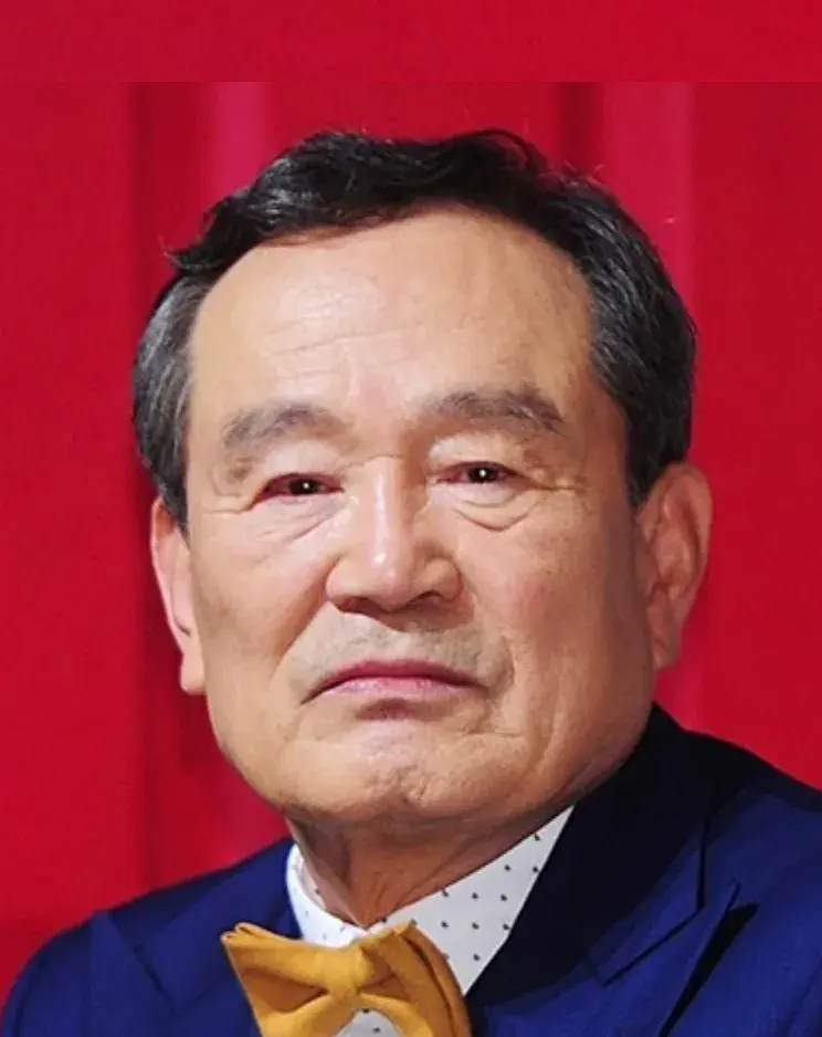 بیوگرافی Park In Hwan