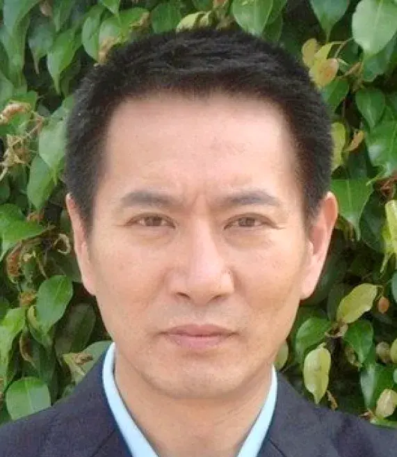 بیوگرافی Yao Gang