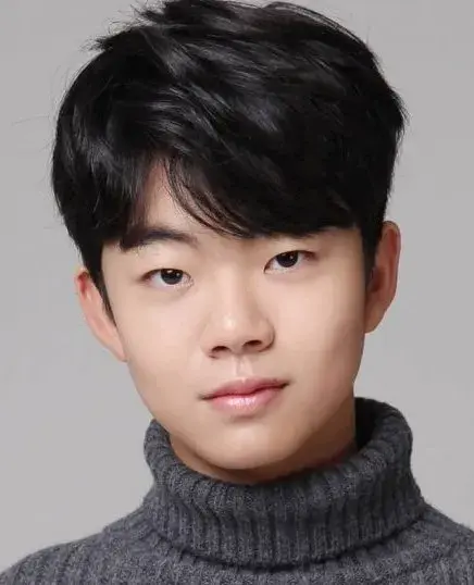 بیوگرافی Jung Joon Won 