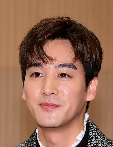 بیوگرافی Oh Chang Seok