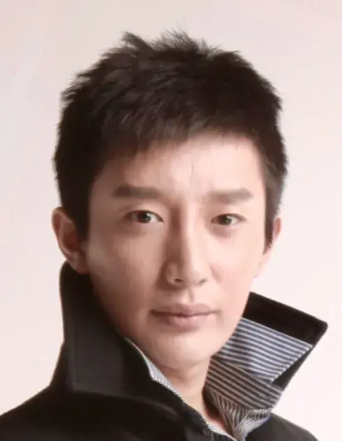 بیوگرافی Hou Jun Cheng