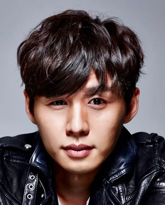 بیوگرافی Kim Jae Woon
