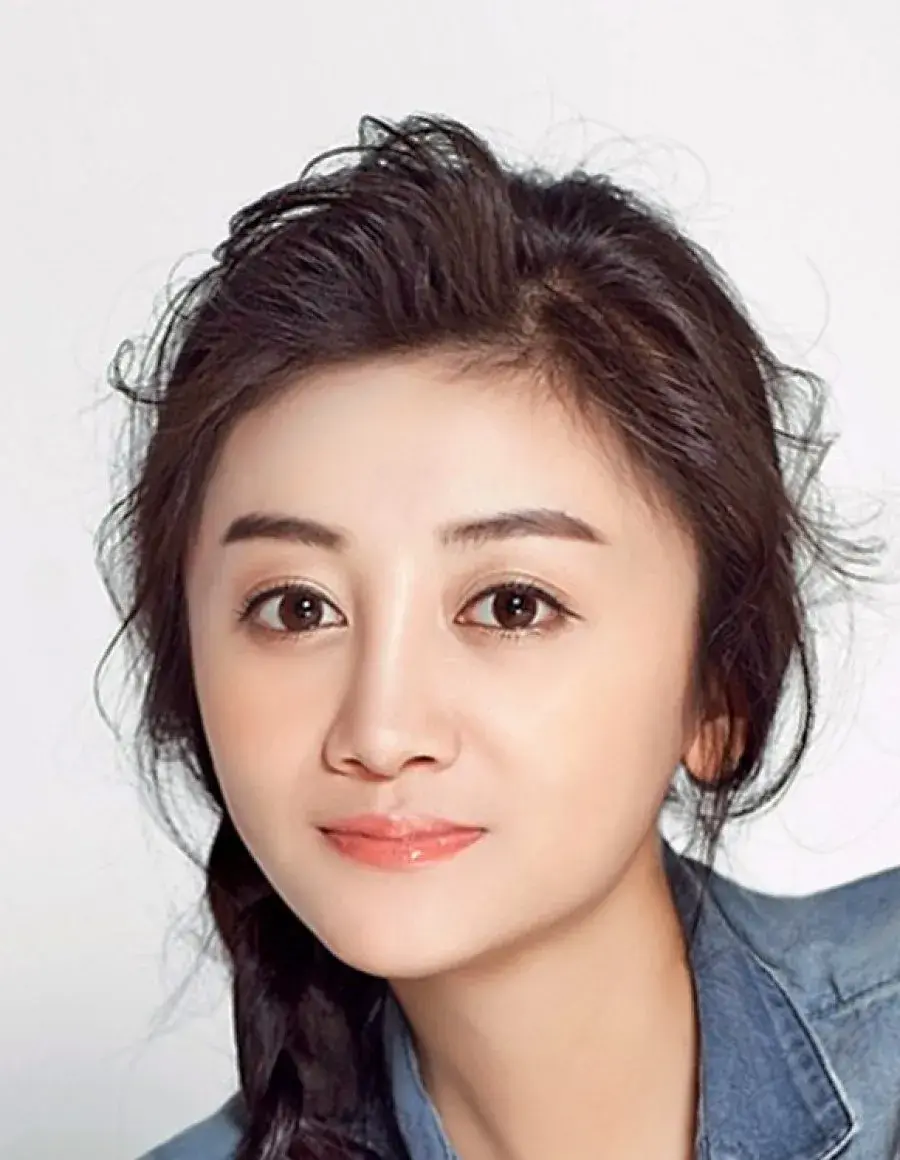 بیوگرافی Lu Jun Yao
