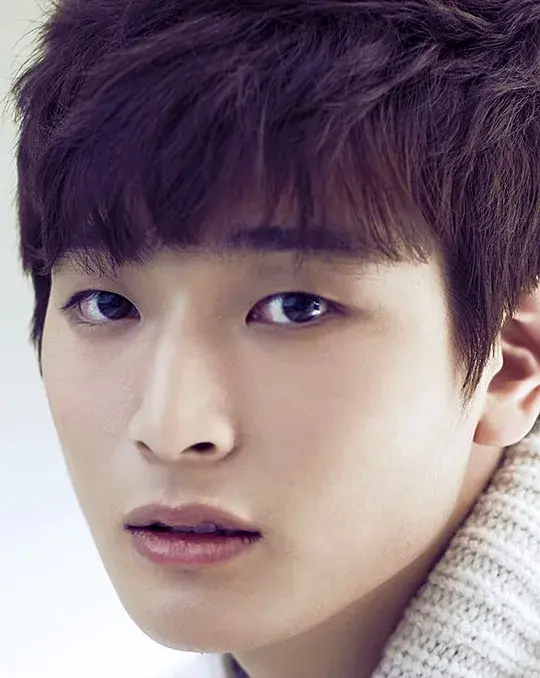 بیوگرافی Jung Jin Woon